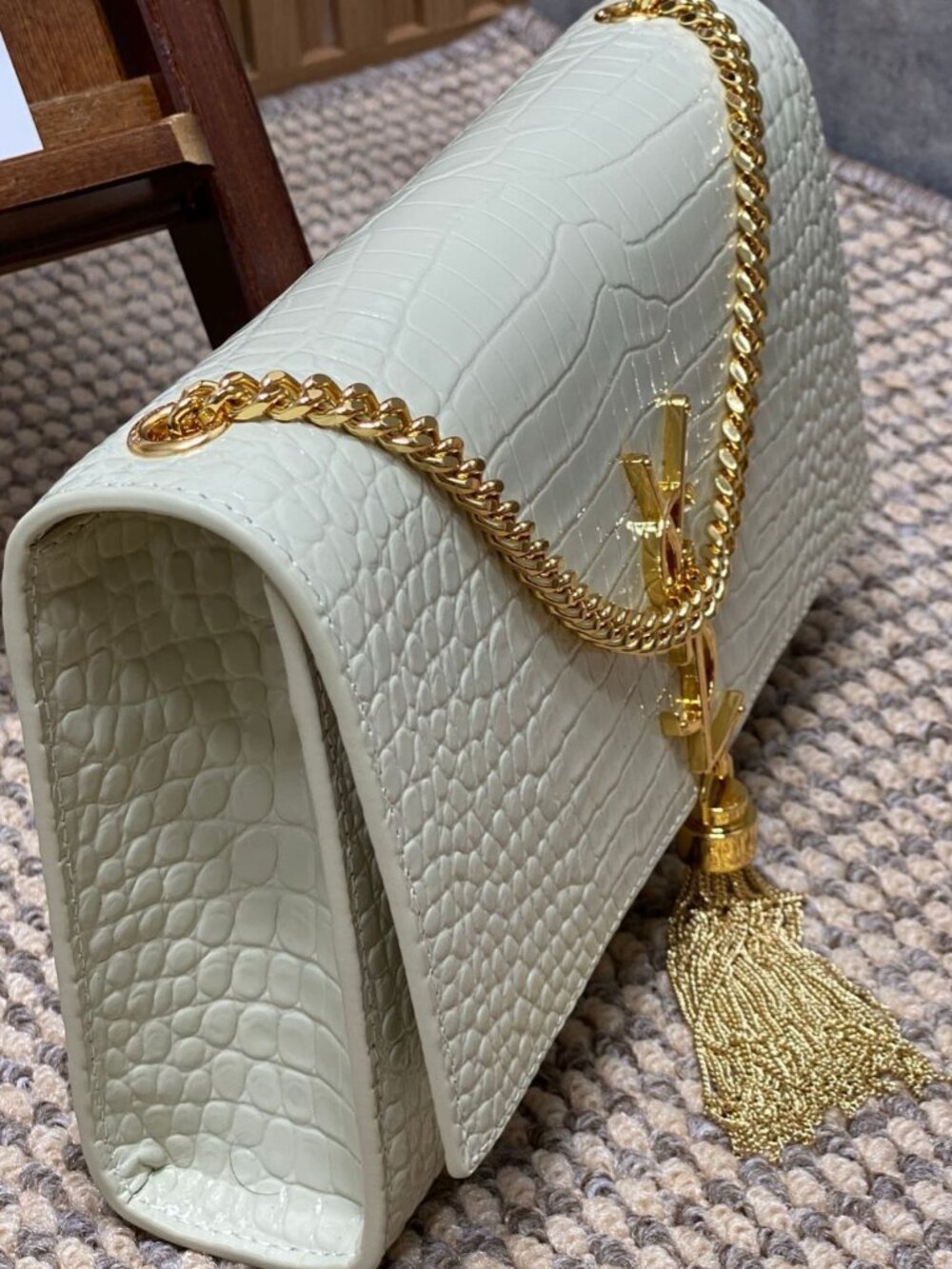 ✅Yves Saint Laurent Crocodile Crossbody Bag - Picture 3 of 11